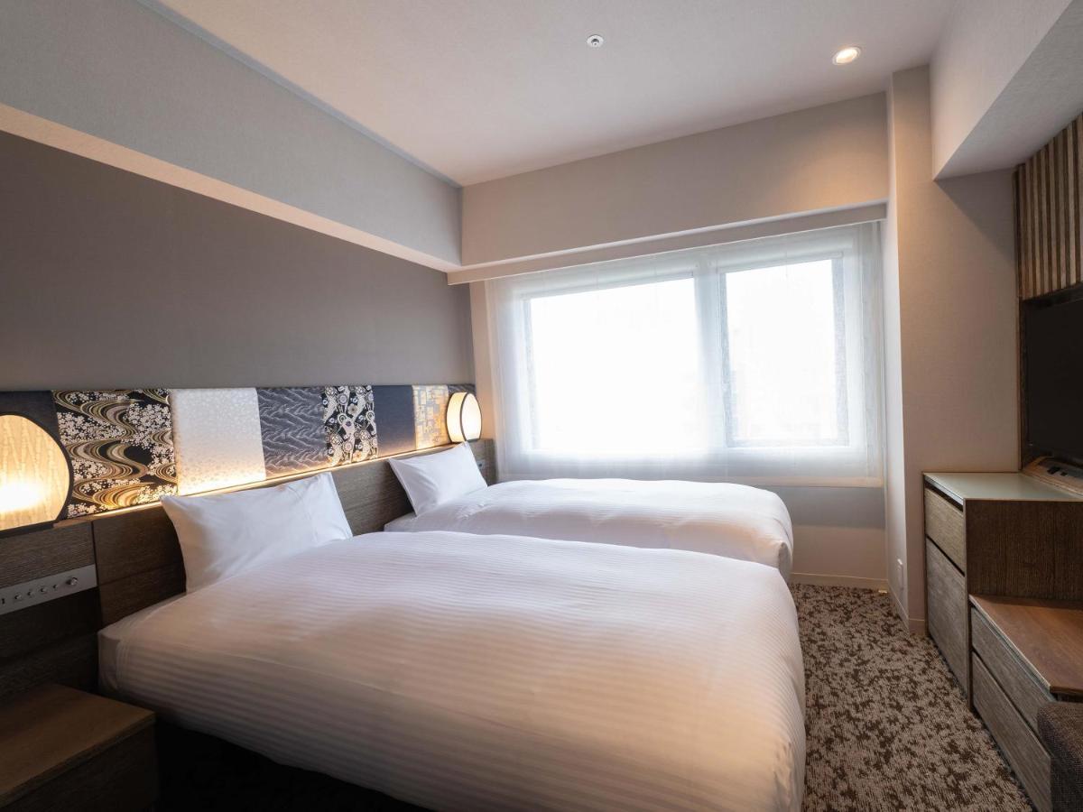 Hotel Insomnia Kyoto Oike Esterno foto